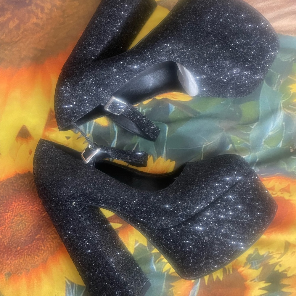 Black Glitter Platform Heels dolls kill trick n treatz size 9